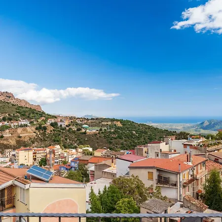 Nyaraló Sa Omu 'eccia Villagrande Strisaili