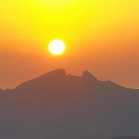 Nyaraló Sa Omu 'eccia *