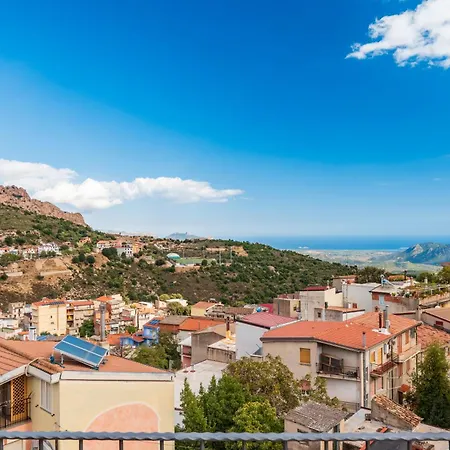 Dom wakacyjny Sa Omu 'eccia Villagrande Strisaili