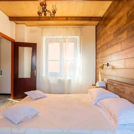 Dom wakacyjny Sa Omu 'eccia Villagrande Strisaili