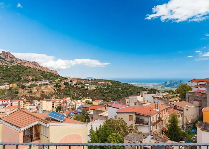 Ferienhaus Sa Omu 'eccia Villagrande Strisaili